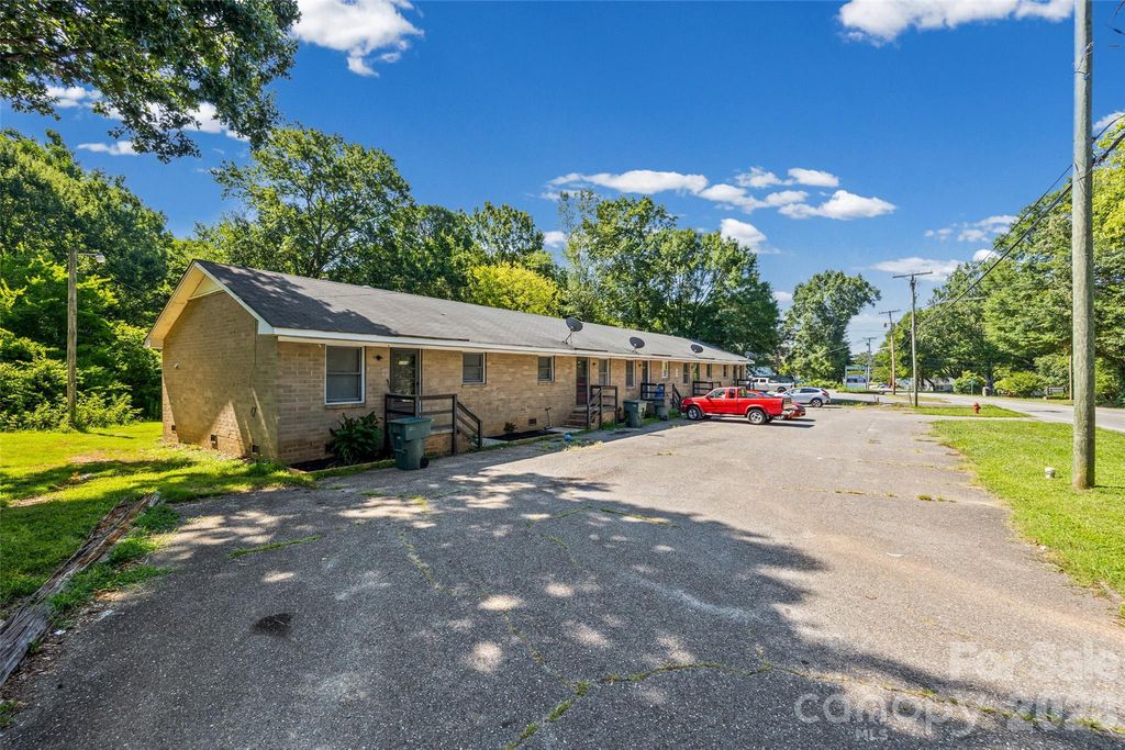 1308 Linwood Road, Gastonia, NC 28052