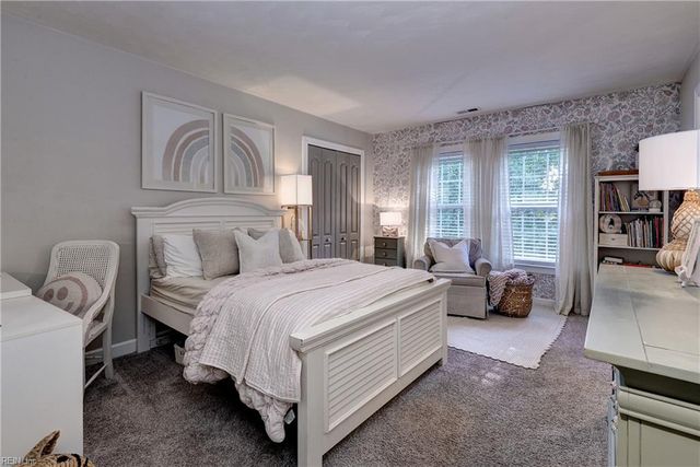 215 N Benjamin Howell ST, Williamsburg, VA 23188