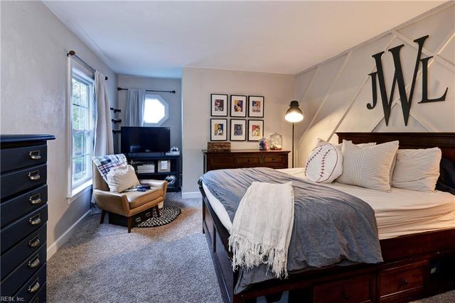 215 N Benjamin Howell ST, Williamsburg, VA 23188