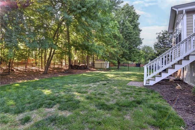 215 N Benjamin Howell ST, Williamsburg, VA 23188