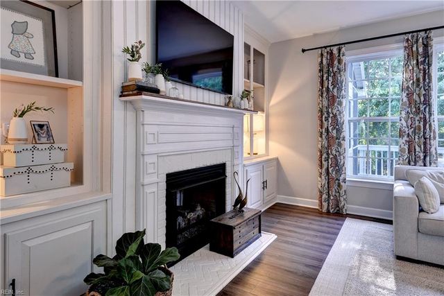 215 N Benjamin Howell ST, Williamsburg, VA 23188