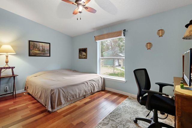 15909 Sparks Drive, La Pine, OR 97739
