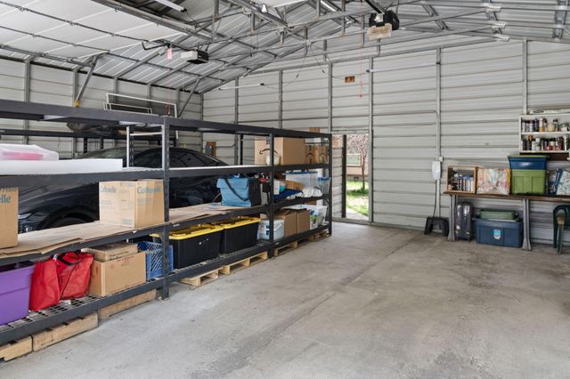 15909 Sparks Drive, La Pine, OR 97739