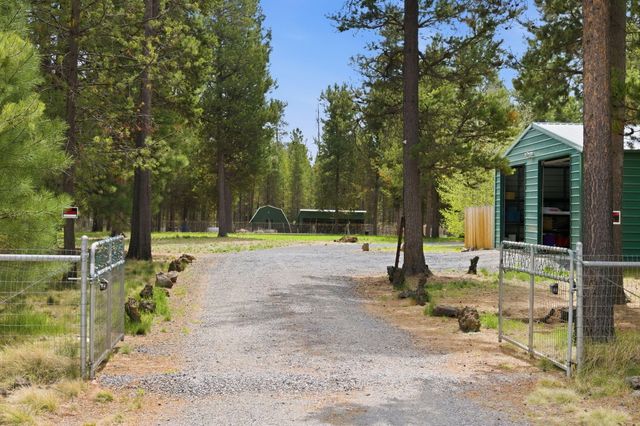 15909 Sparks Drive, La Pine, OR 97739