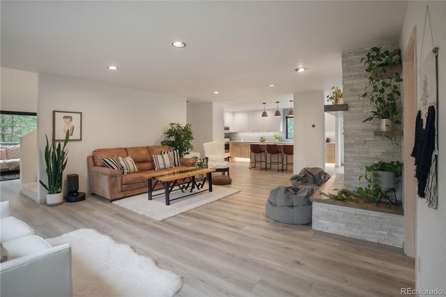 1709 Red Hawk Road, Silverthorne, CO 80498