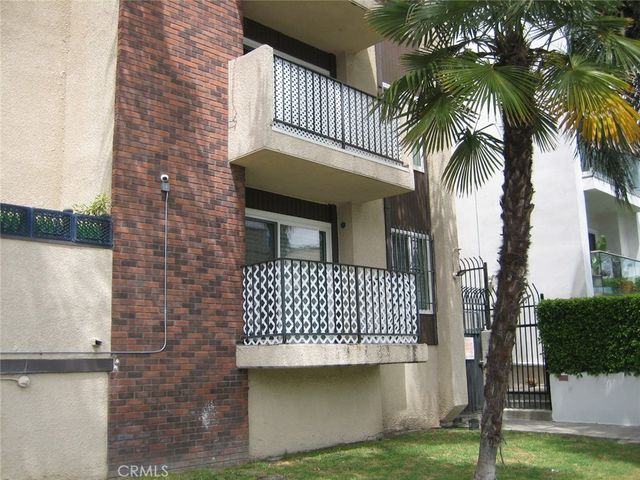 433 S Manhattan Place 201, Los Angeles, CA 90020