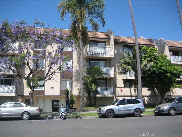 433 S Manhattan Place 201, Los Angeles, CA 90020