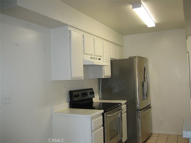 433 S Manhattan Place 201, Los Angeles, CA 90020