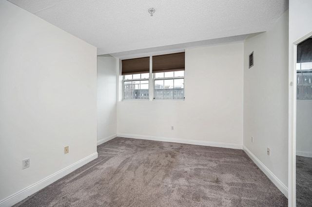 200 Market St. 3513, Lowell, MA 01852