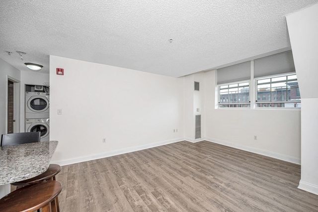 200 Market St. 3513, Lowell, MA 01852