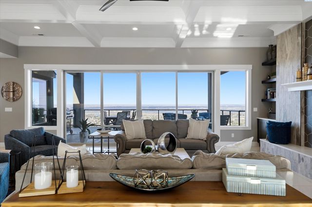 2508 Falconcrest Loop, Richland, WA 99352