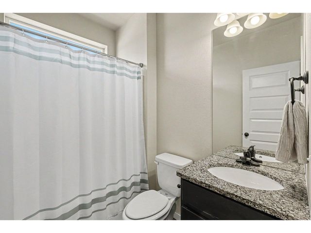 7467 Horsechestnut St, Wellington, CO 80549