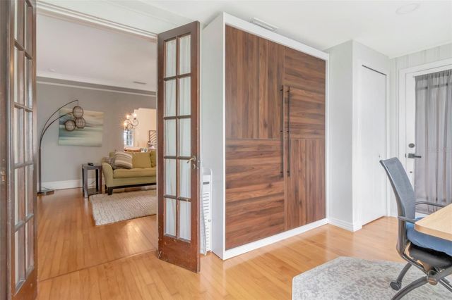 1601 E POWHATAN AVENUE, Tampa, FL 33610