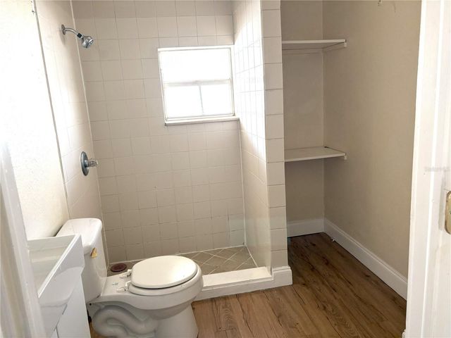 4409 W PARIS STREET, Tampa, FL 33614