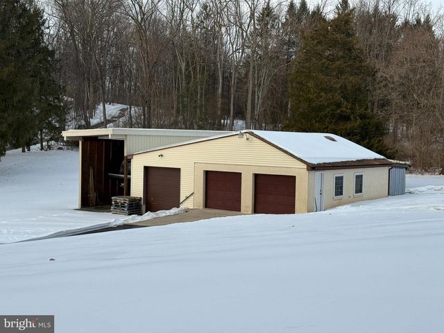 435 WESTLEY RD, Mohnton, PA 19540