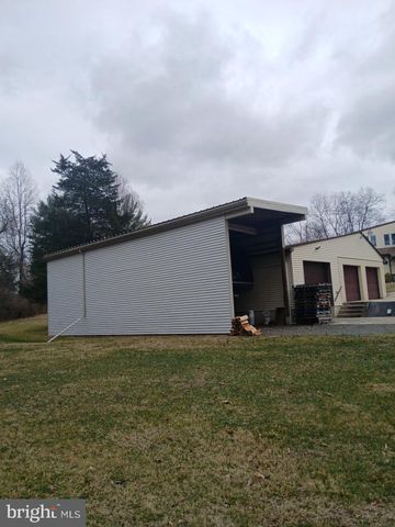 435 WESTLEY RD, Mohnton, PA 19540