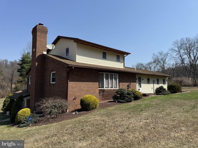 435 WESTLEY RD, Mohnton, PA 19540