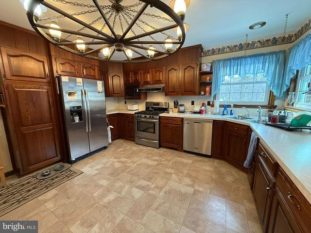 435 WESTLEY RD, Mohnton, PA 19540