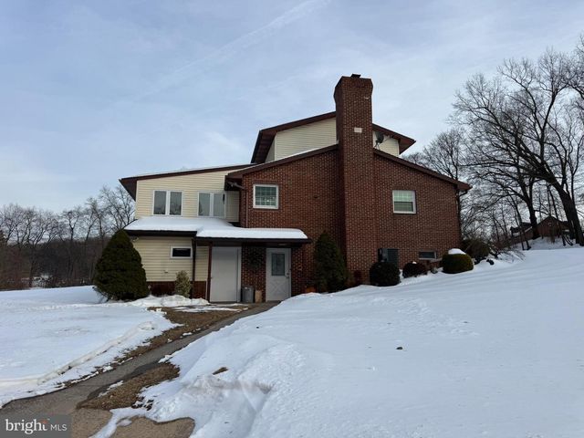 435 WESTLEY RD, Mohnton, PA 19540