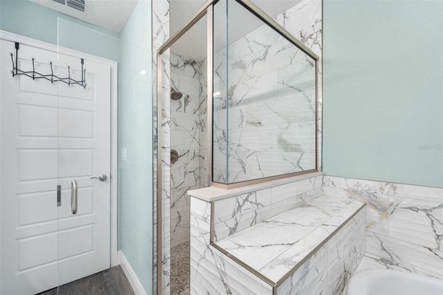 6144 AVENUE G, Mc Intosh, FL 32664