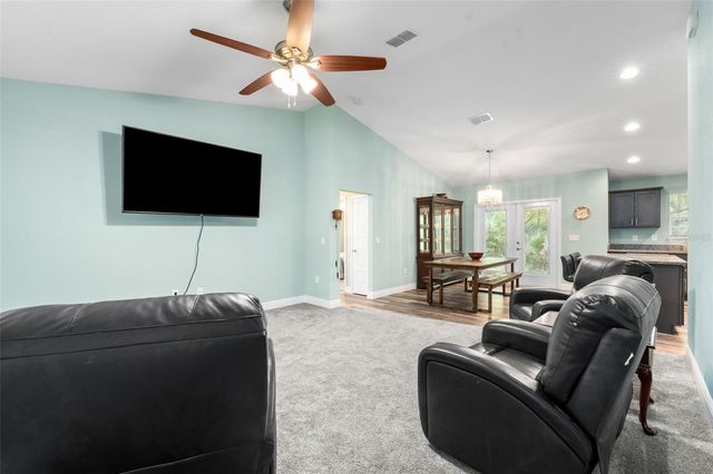 6144 AVENUE G, Mc Intosh, FL 32664