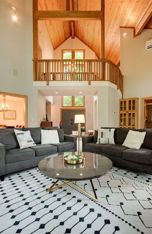 16090 Pilar Road N, Scandia, MN 55073