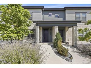 8806 Fraser River Loop, Littleton, CO 80125