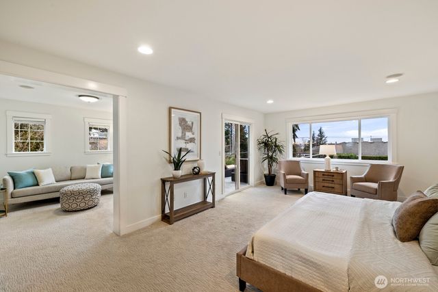 622 9th Avenue S, Kirkland, WA 98033