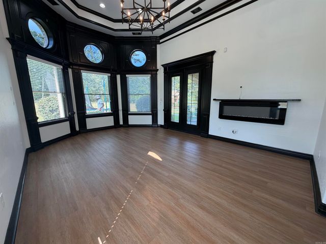 60 Deauville Circle, Little Rock, AR 72223