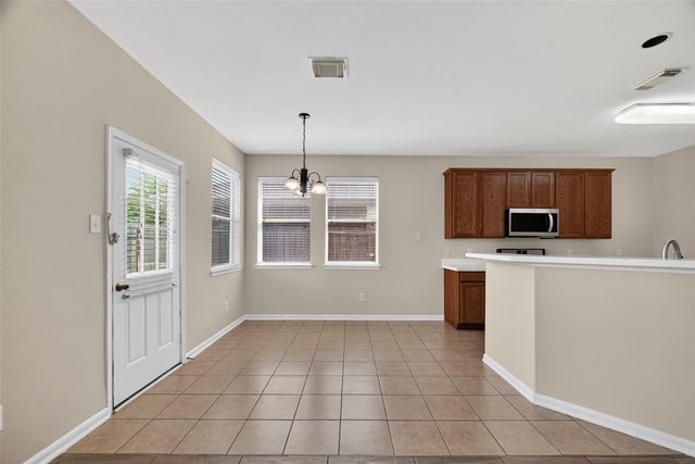 2711 Shallow Falls Court, Pearland, TX 77584