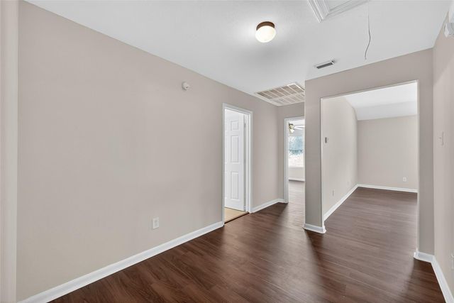 2711 Shallow Falls Court, Pearland, TX 77584