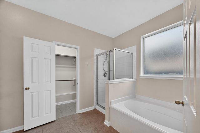 2711 Shallow Falls Court, Pearland, TX 77584