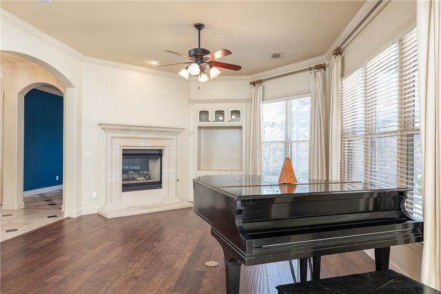 5584 Cordell Drive, Fayetteville, AR 72704