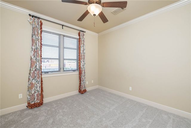 5584 Cordell Drive, Fayetteville, AR 72704