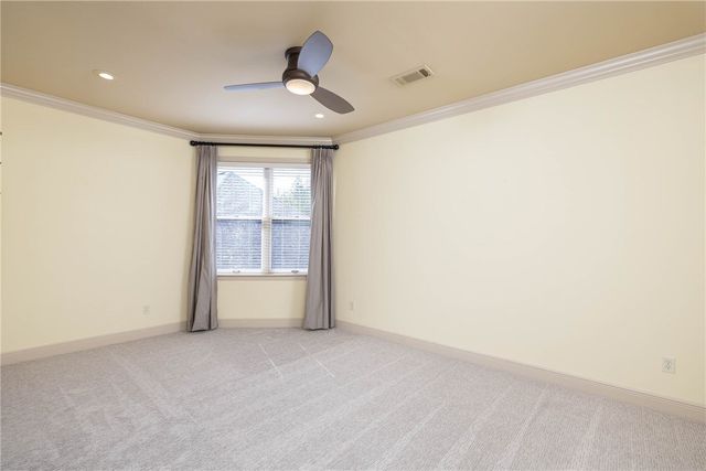 5584 Cordell Drive, Fayetteville, AR 72704