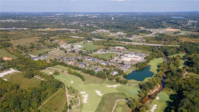 5584 Cordell Drive, Fayetteville, AR 72704