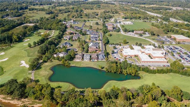 5584 Cordell Drive, Fayetteville, AR 72704