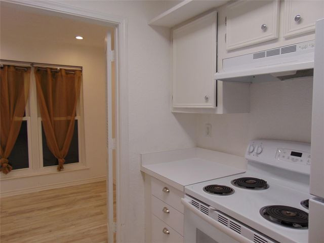 3220 69th Street G1, Galveston, TX 77551