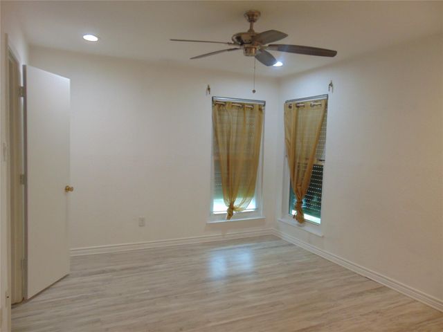 3220 69th Street G1, Galveston, TX 77551