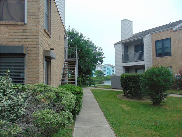 3220 69th Street G1, Galveston, TX 77551