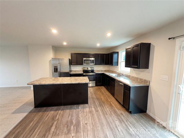 2511 Willow Pond Lane SE, Concord, NC 28025