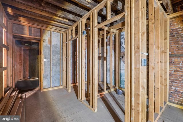 643 N PRESTON ST, Philadelphia, PA 19104