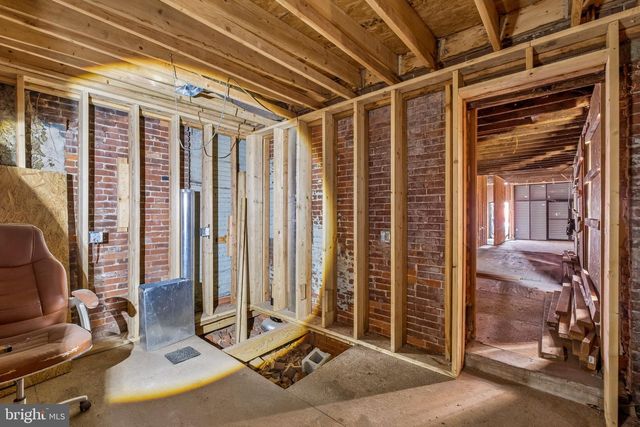 643 N PRESTON ST, Philadelphia, PA 19104