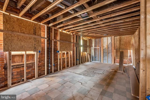 643 N PRESTON ST, Philadelphia, PA 19104