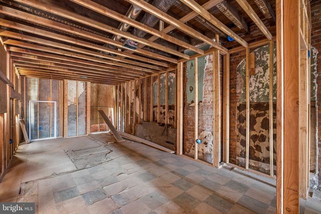 643 N PRESTON ST, Philadelphia, PA 19104