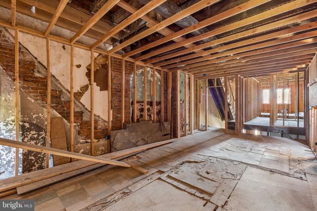 643 N PRESTON ST, Philadelphia, PA 19104
