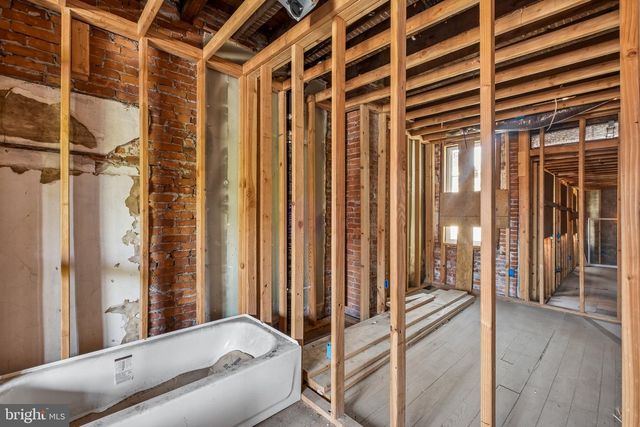 643 N PRESTON ST, Philadelphia, PA 19104
