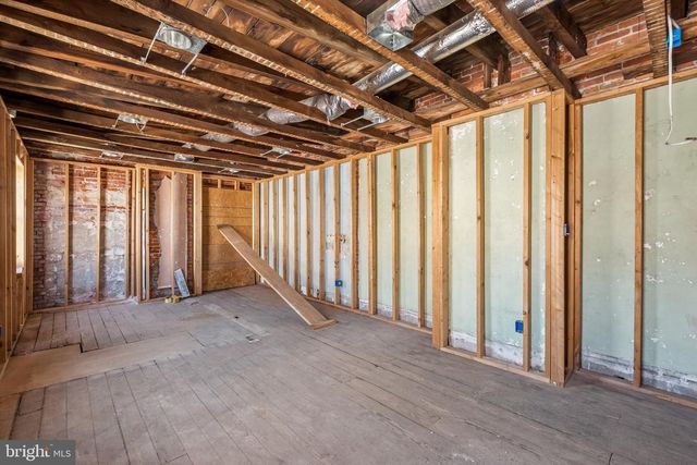643 N PRESTON ST, Philadelphia, PA 19104