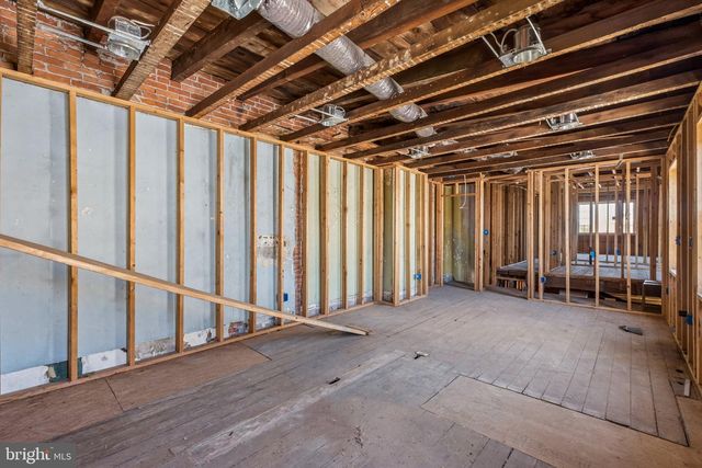643 N PRESTON ST, Philadelphia, PA 19104