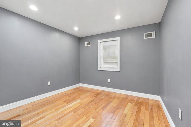 2504 MANTON ST, Philadelphia, PA 19146